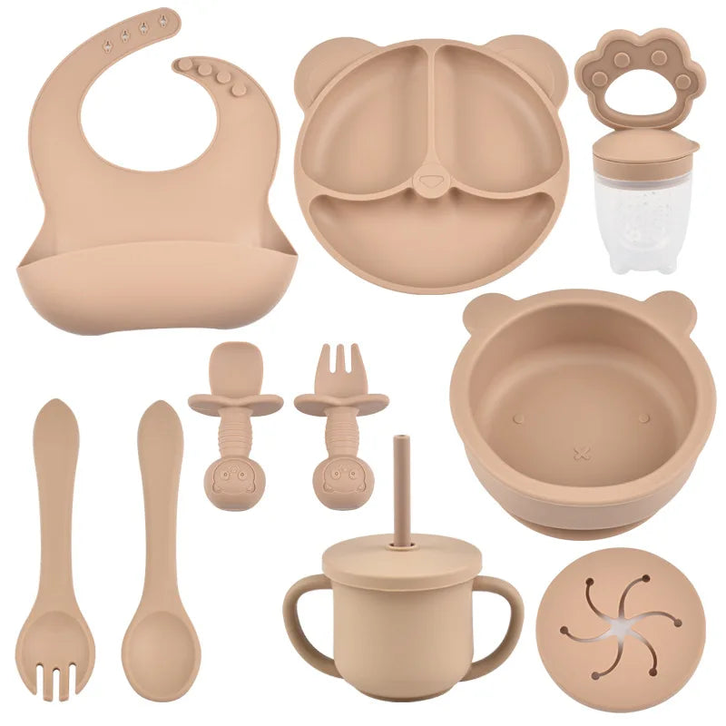 Complete Feeding Set – 9-Piece BPA-Free Silicone Kit