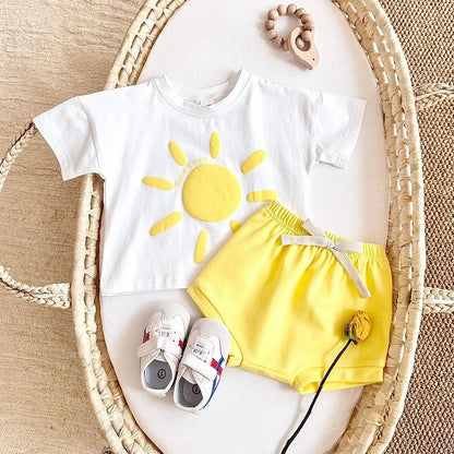Zonnebloem baby-outfit – T-shirt en short